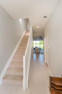 338 Commons Way