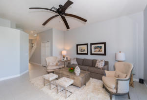 338 Commons Way