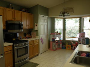 403 Woodview Cir