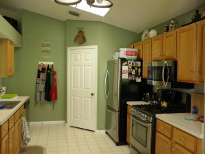 403 Woodview Cir