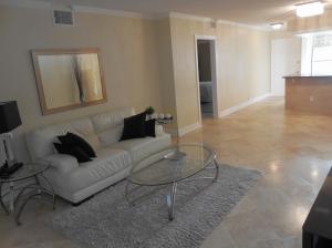 701 NE Harbour Ter #114