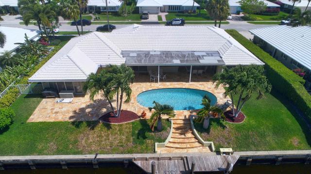 736 Apple Tree Ln