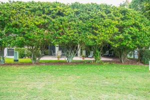 7814 La Mirada Dr