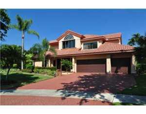 2599 NW 49th St