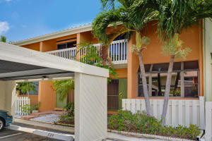For Sale: 624 NE 20th Ln #APT 624 Boynton Beach, FL 33435