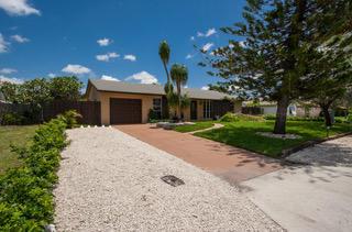 3615 Quentin Ave