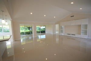 For Sale: 4447 Sanderling Cir Boynton Beach, FL 33436