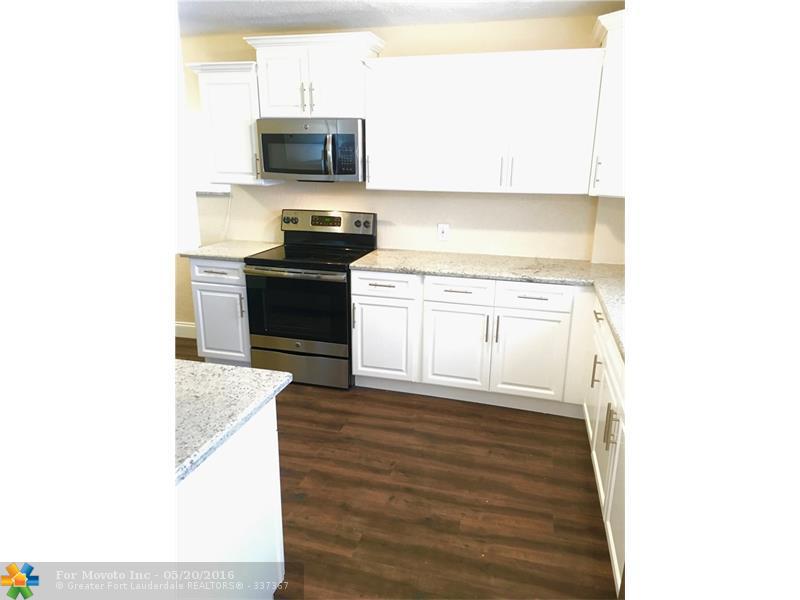 1325 SE 1st Ave, Deerfield Beach FL 33441