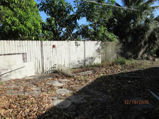 901 SW 11th Ave