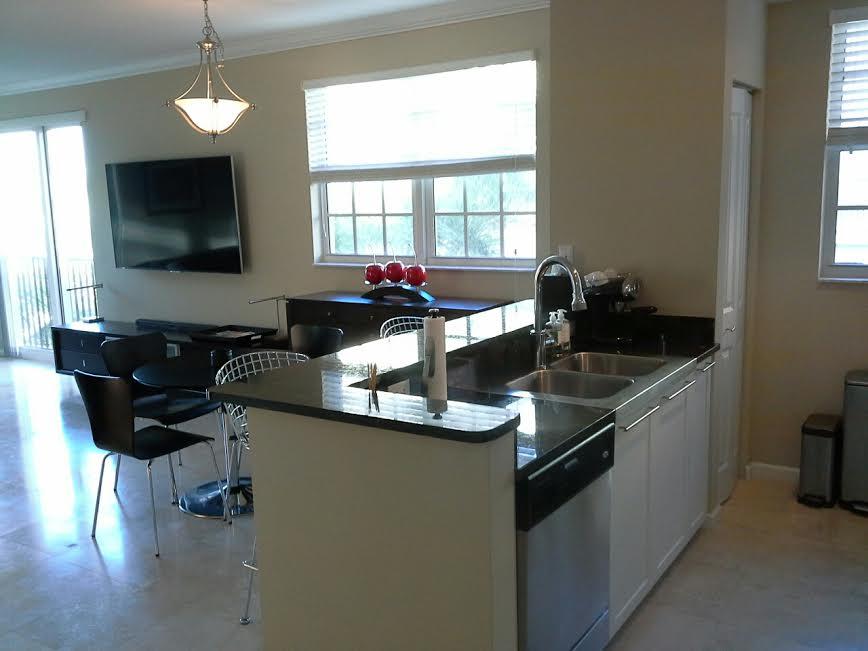 414 Seasage Dr #4