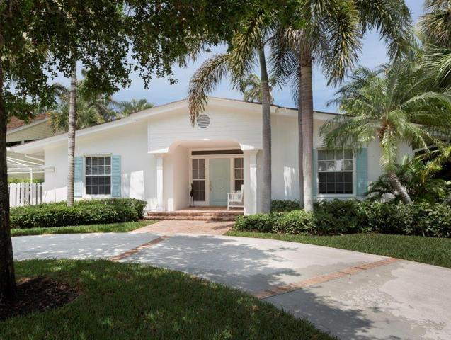 802 Lake Shore Dr