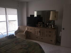 6585 Kensington Ln # 405