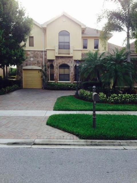 3878 Netherlee Way