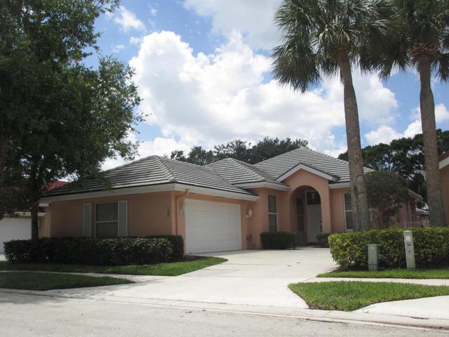 1220 Dakota Dr
