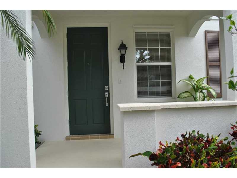 186 Caravelle Dr #APT 0, Jupiter FL 33458