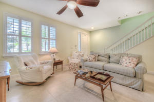1164 Dakota Dr