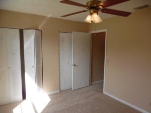 166 Banyan Cir