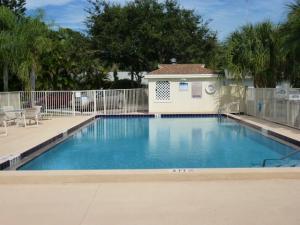 131 Sims Creek Ln