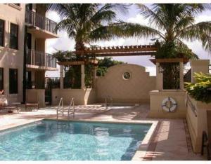 For Sale: 511 Lucerne Ave #507 Lake Worth, FL 33460