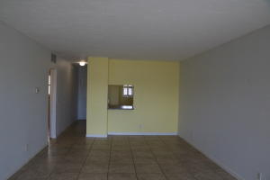 1428 S Lakeside Dr #26