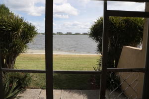 1428 S Lakeside Dr #26