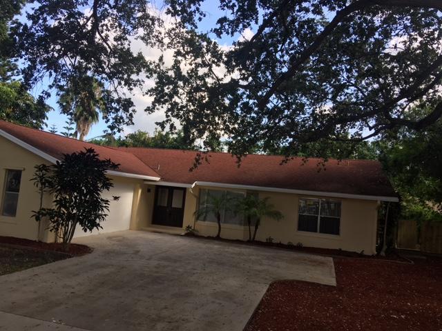 4053 Tomoka Dr