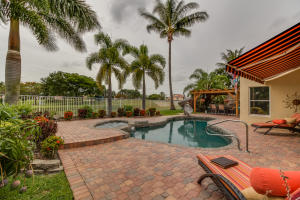 For Sale: 5421 Oakmont Village Cir Lake Worth, FL 33463