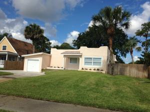 For Sale: 7609 S Haverhill Rd Lake Worth, FL 33463