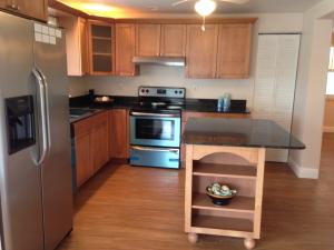 For Sale: 7609 S Haverhill Rd Lake Worth, FL 33463
