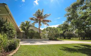 19301 Capet Creek Ct