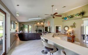 19301 Capet Creek Ct