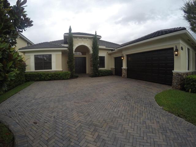 9271 Equus Cir