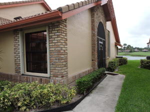 8473 Heather Pl