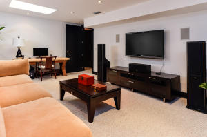 160 Reef Rd