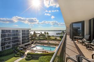 3140 S Ocean Blvd #503N