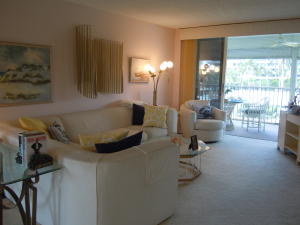 For Sale: 1 Harbourside Drive 4402 Dr #APT 402 Delray Beach, FL 33483