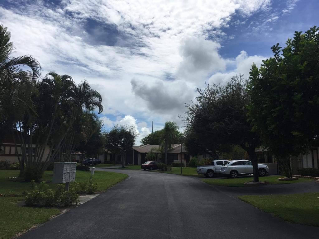 5448 Viburnum Cir