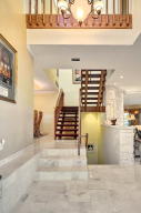 1111 Russell Dr #B