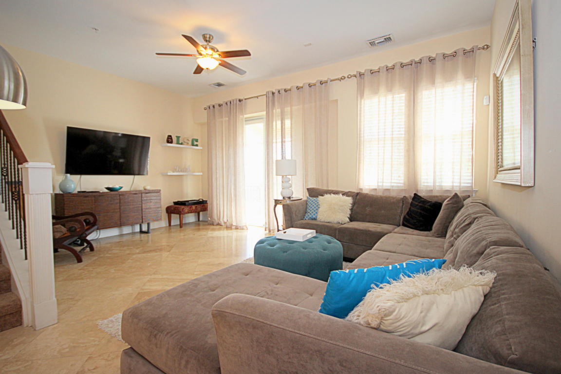 510 Ibis Dr