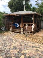 87 Palamino Cir, Boca Raton FL 33487