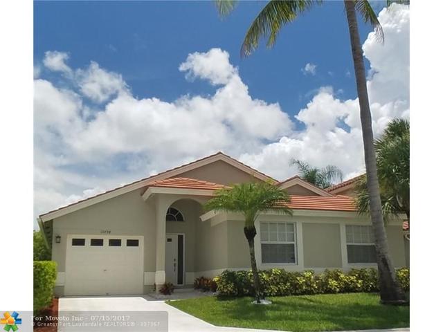 9849 Spanish Isles Dr