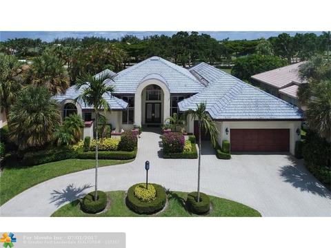 9849 Spanish Isles Dr