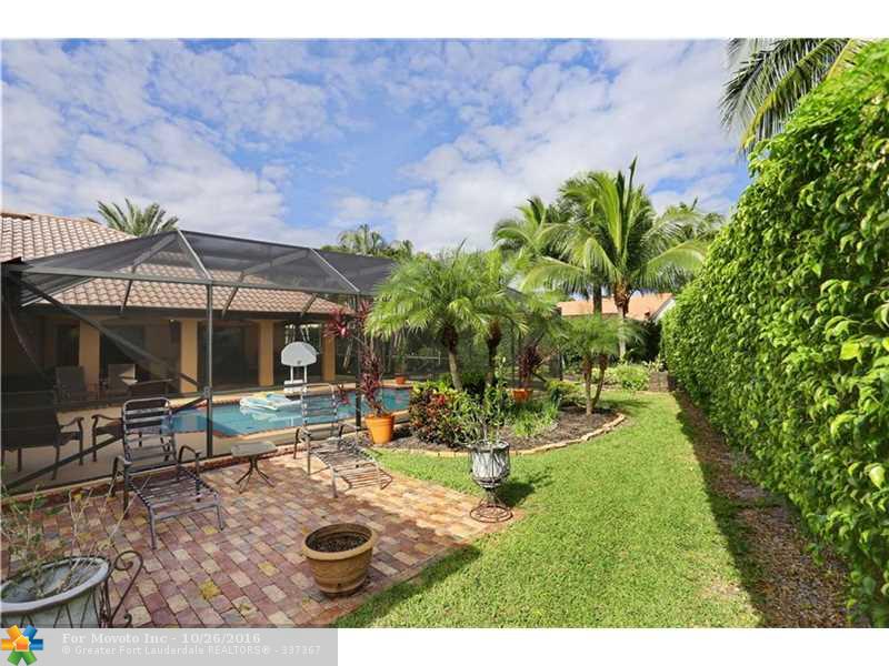 18820 Cypress Bend Ct