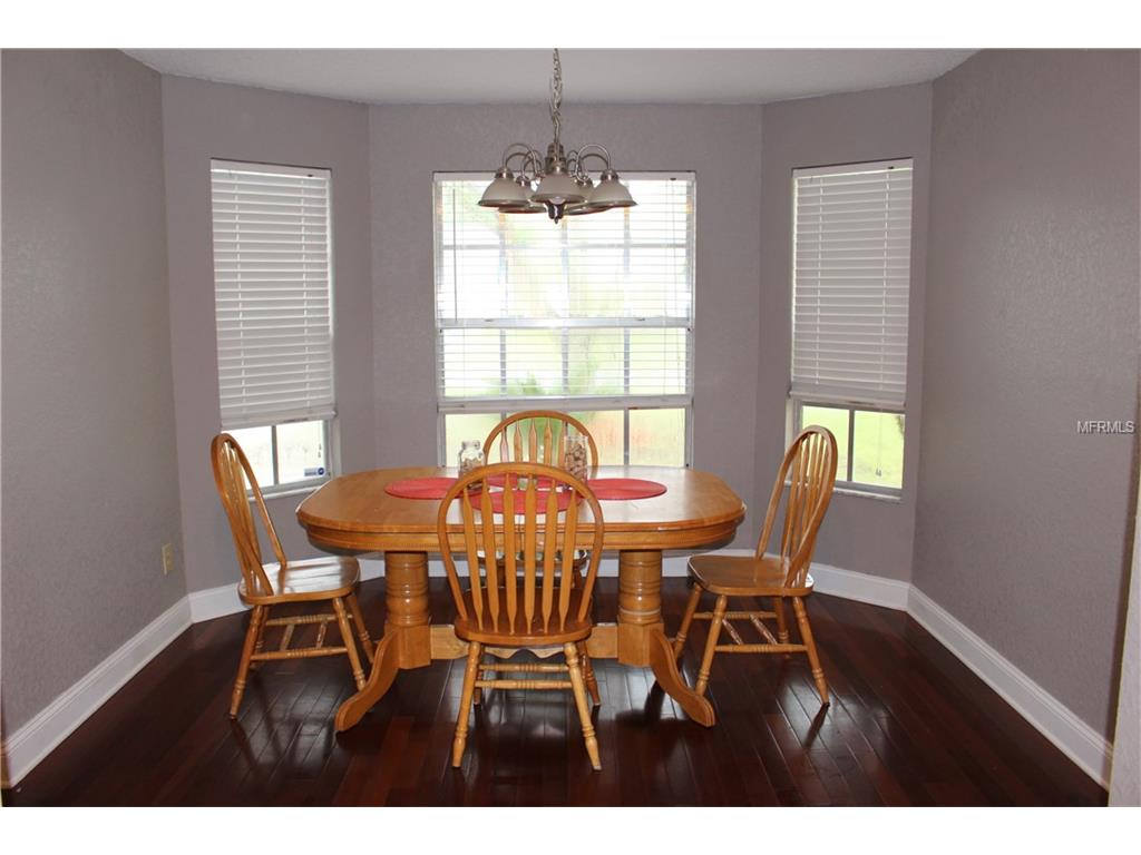 For Sale: 1810 Tarah Trace Dr Brandon, FL 33510