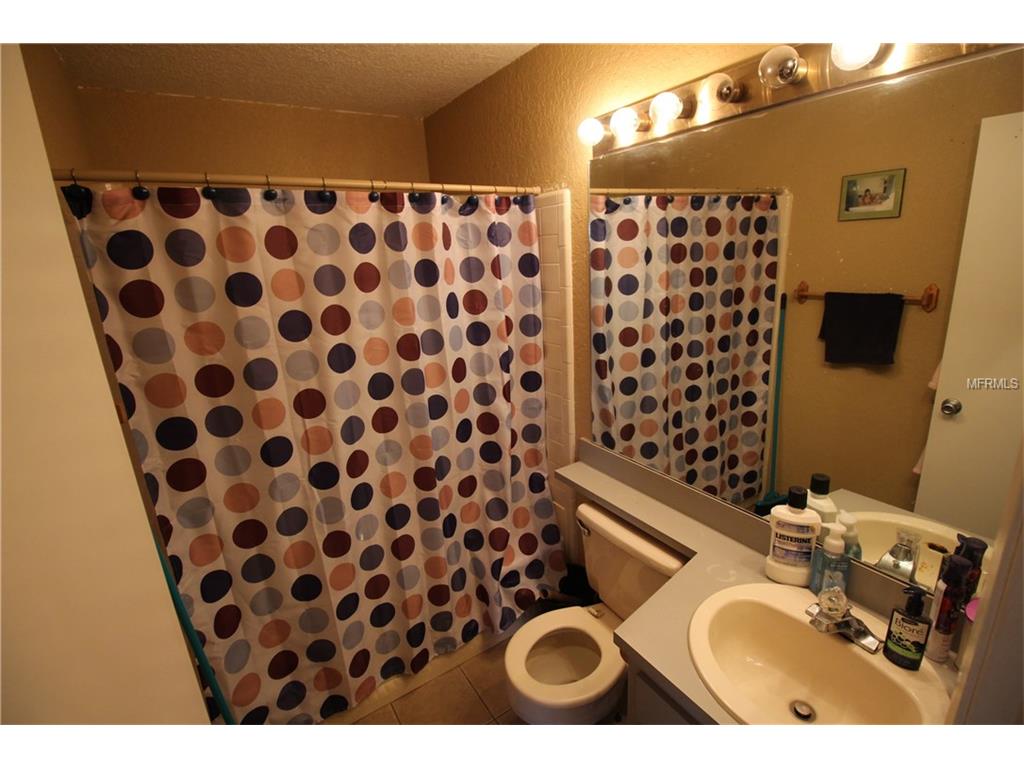 For Sale: 1810 Tarah Trace Dr Brandon, FL 33510