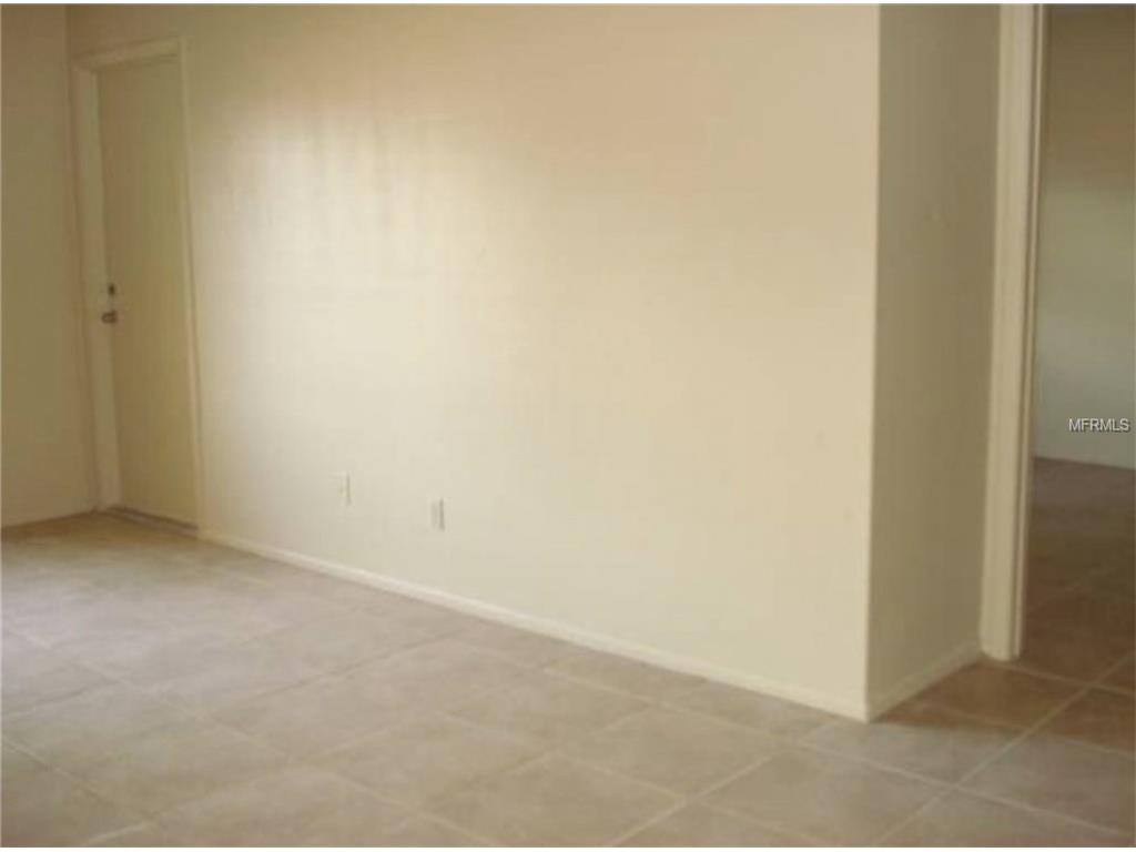 For Sale: 228 Thorn Tree Pl #228 Brandon, FL 33510
