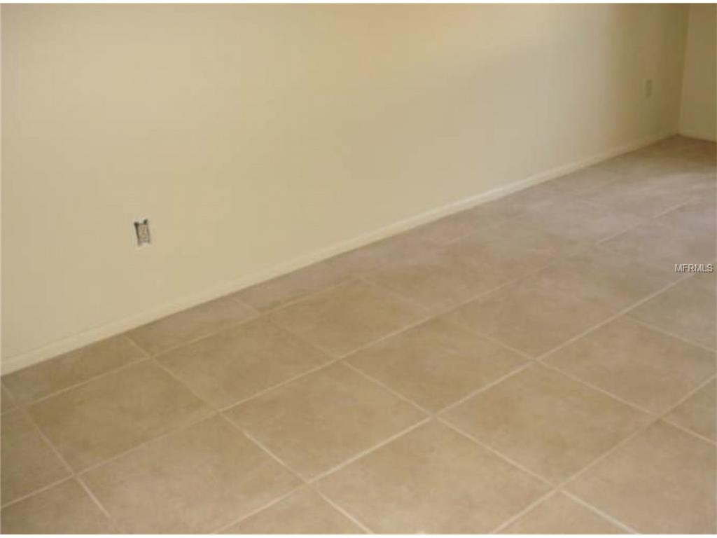 For Sale: 228 Thorn Tree Pl #228 Brandon, FL 33510