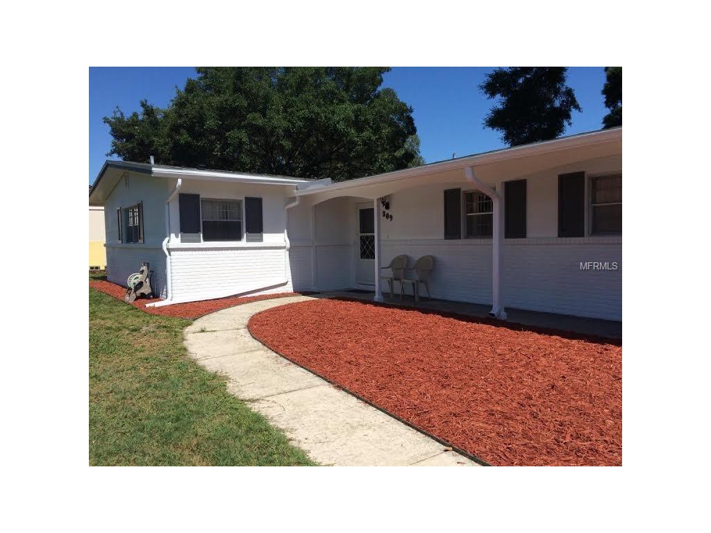 For Sale: 309 Cranberry Ln Brandon, FL 33510