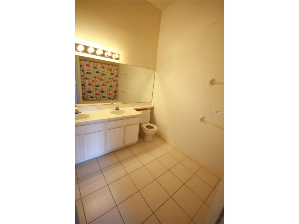 For Sale: 2377 Lake Woodberry Cir Brandon, FL 33510