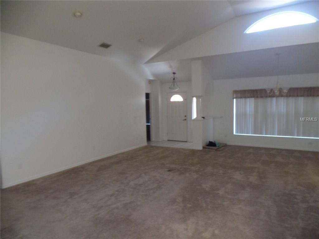 214 Bryan Oak Ave